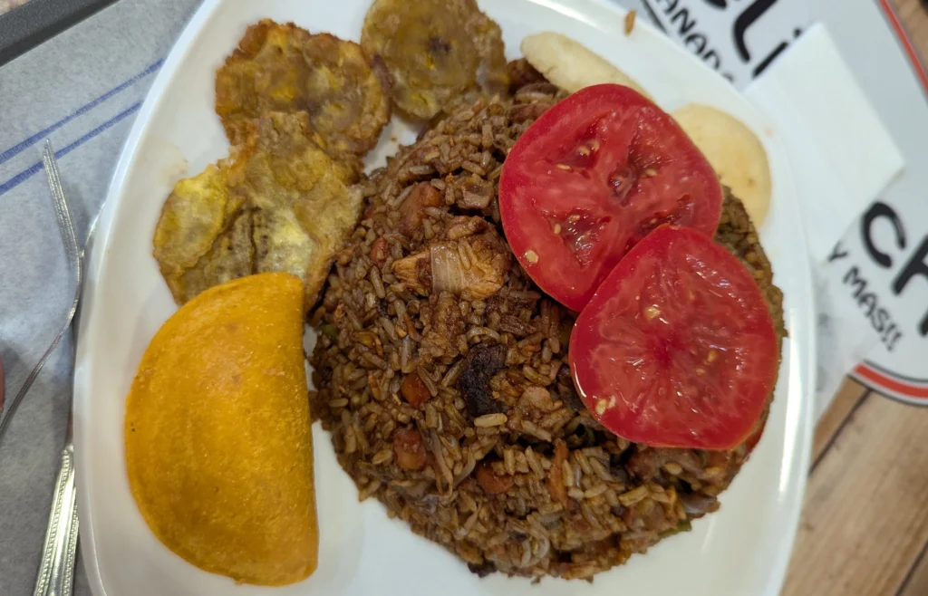 Arrozchino-delizuchi_Mesa-de-trabajo-1